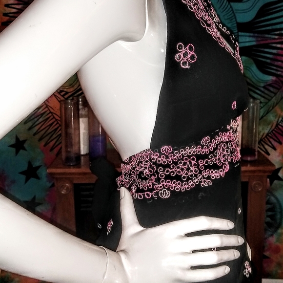 Ladies halter top - Picture 7 of 7